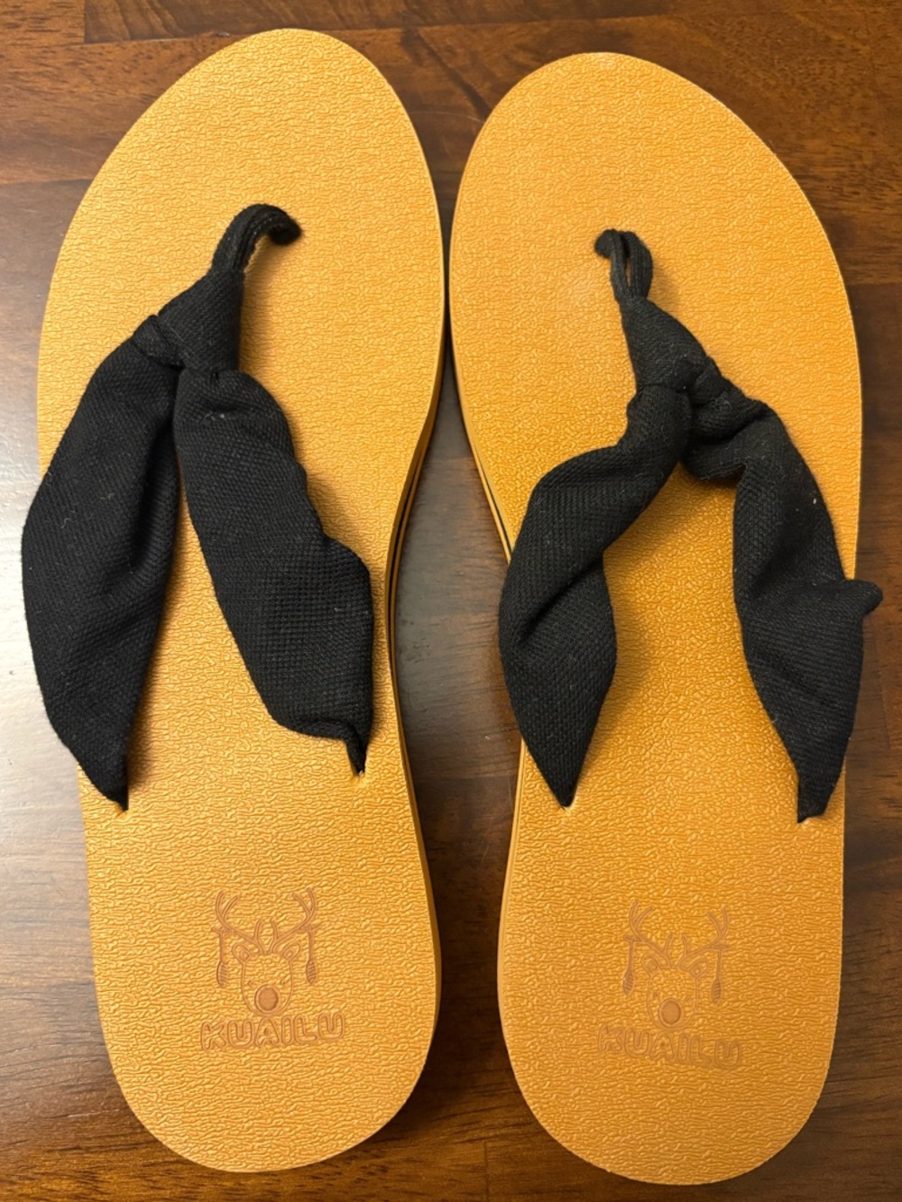 🖤Yoga Mat Knotted Black Strap Tan Flip Flop Sandals